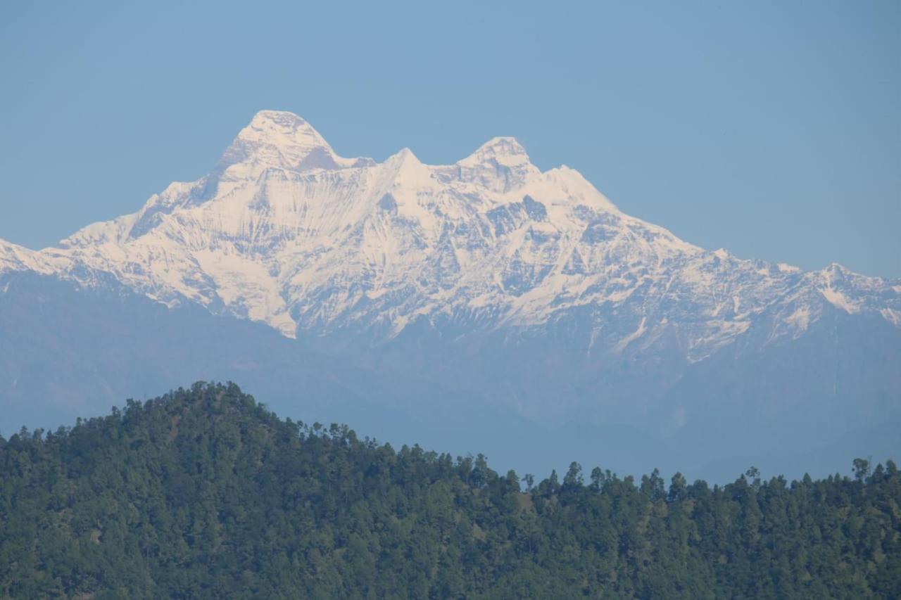 Khali Estate Hotel Binsar Exterior photo